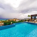 Mayan Paradise At Perfect Place